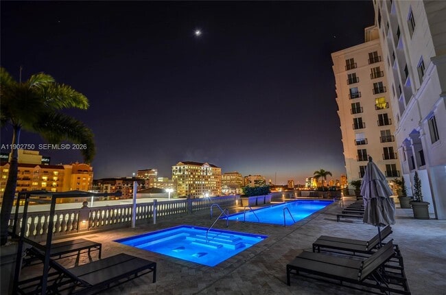 Building Photo - 10 Aragon Ave Unit 1208