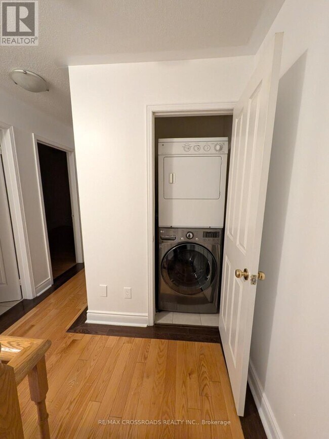 Photo - 21 Wilkes Crescent