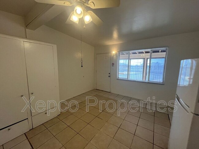 Building Photo - 13336 Ave Hermosa Unit C Rental