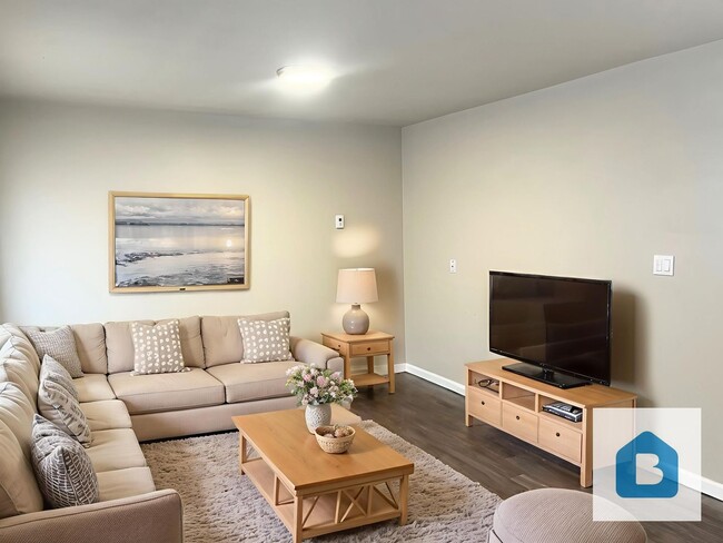 Building Photo - 1021 W Vermijo Ave Unit B Rental