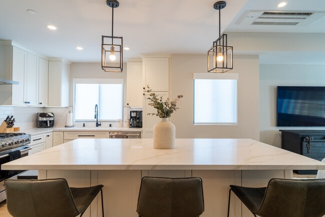 Photo - 1012 Beryl St