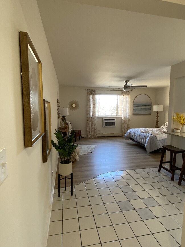 Madison West Apartments