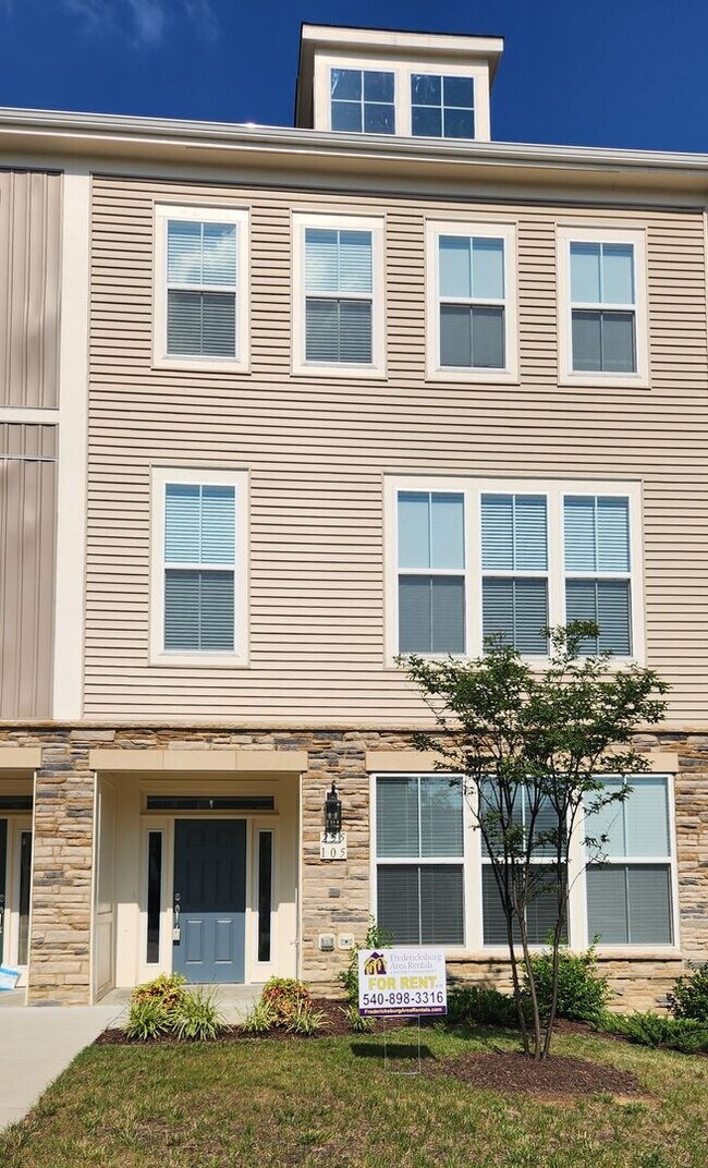 Photo - 255 Aspen Rd