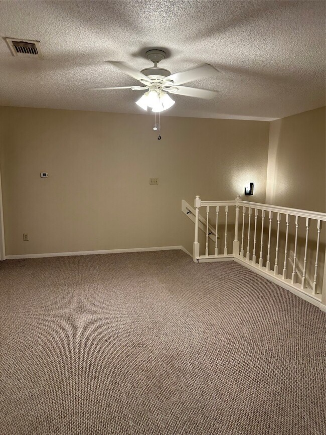 Photo - 2121 Hepburn St Unit 310