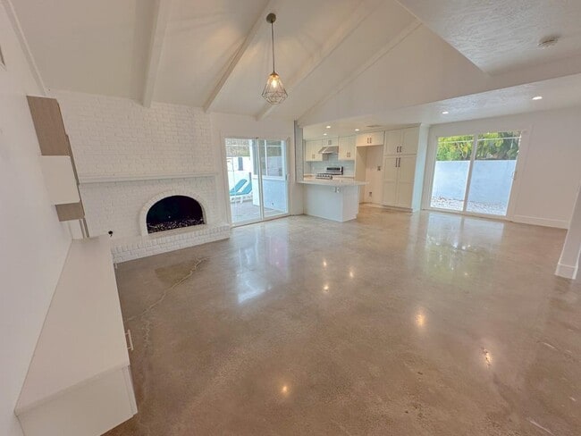 Photo - 25761 Serenata Dr