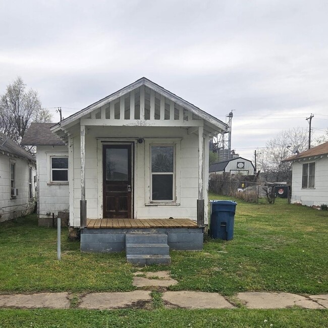 Photo - 305 S Cleveland Ave