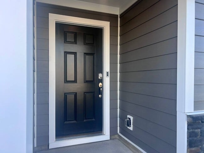 Photo - 1988 Rosedale Rdg Ave