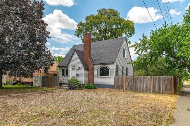 Photo - 2431 N Atlantic St