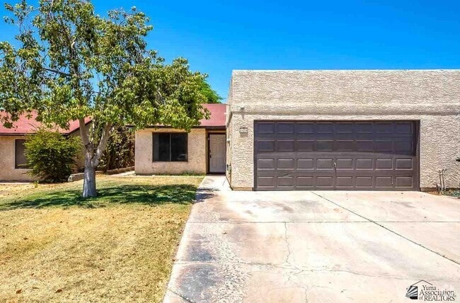 Building Photo - 1414 W Santa Maria Way Rental