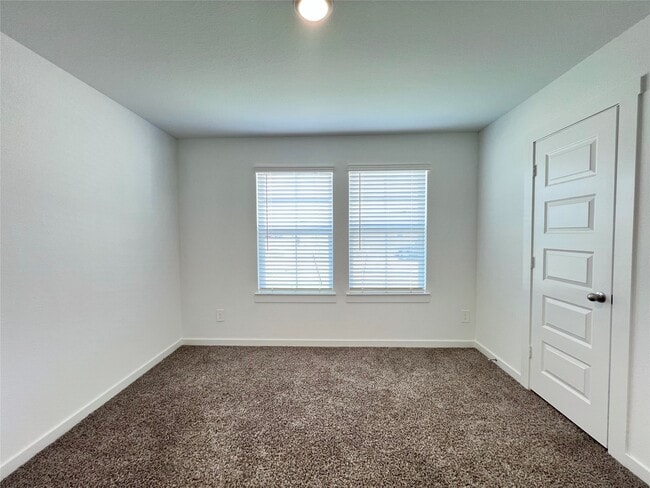 Building Photo - 30243 Lone Peak Dr Rental