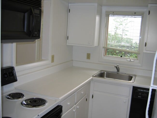 Photo - 2312 Price Ave Unit A