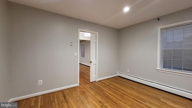 Photo - 8012 Falstaff Rd