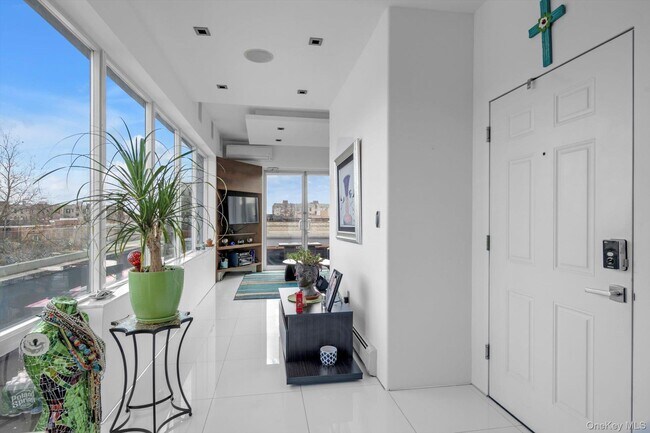 Photo - 21-70 31st St