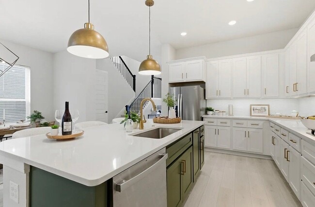 Photo - 13832 Wembley Bnd Wy