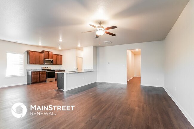 Photo - 1001 Pilgrim Ln