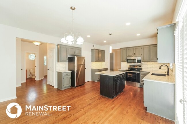 Photo - 6603 W 156th St