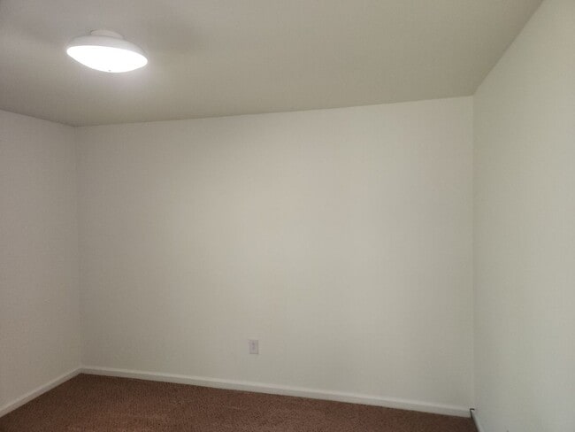 Photo - DUPLEX IN PRINCE GEORGE