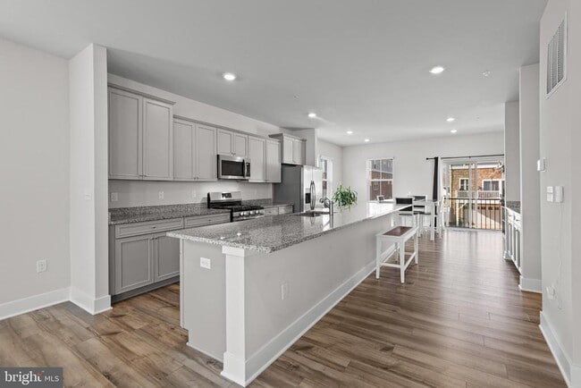 Building Photo - 4108 Hatley Pl