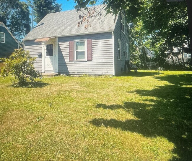 Newley Renovated 3 Bedroom House House Rental in Elmira, NY