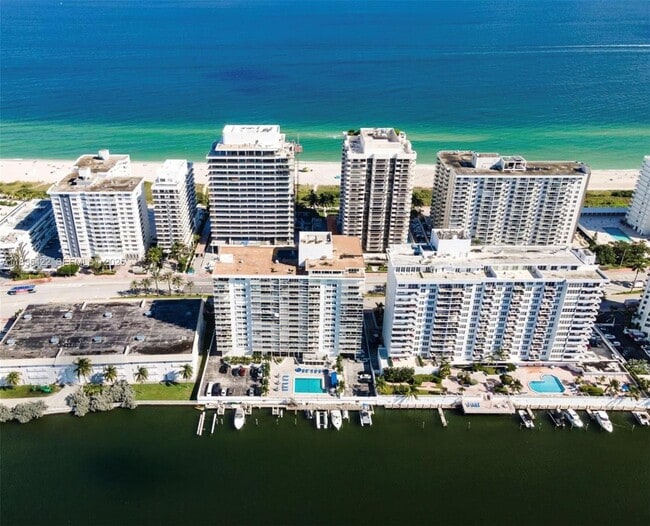 Photo - 5750 Collins Ave Unit 4F