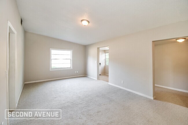 Photo - 3645 Peach Dr