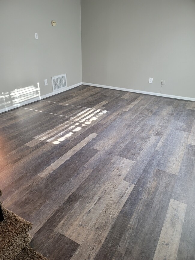 Photo - 1021 Cedar Ave Unit 2