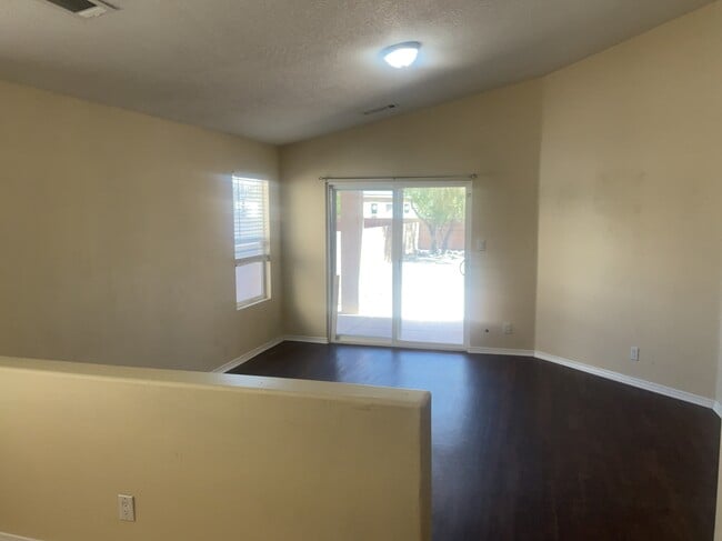 Photo - 10400 Calle Chulita NW