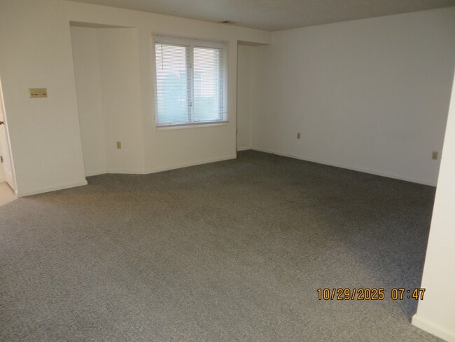 Photo - 2016 E 10th St