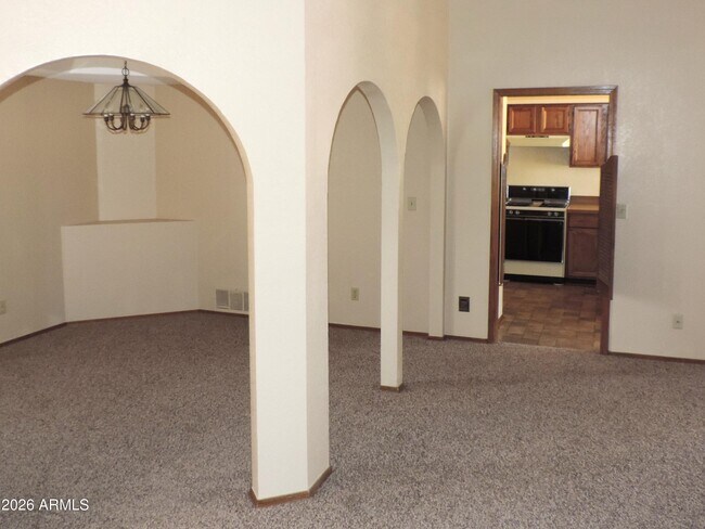 Photo - 3125 S Nichols Dr