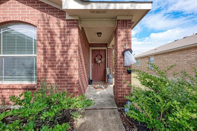 Photo - 921 Dexter Dr