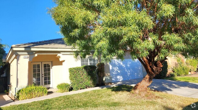 Building Photo - Beautiful Single Story 4Bd, 2Ba  Murrieta ... Rental