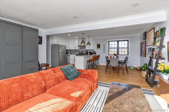 Photo - 4 Finch Pl Unidad Upper