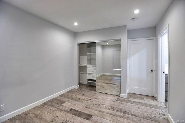 Photo - 1640 Cumberland Terrace