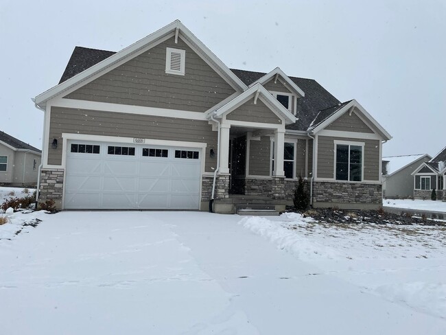 Building Photo - Fantastic GORGEOUS Home!