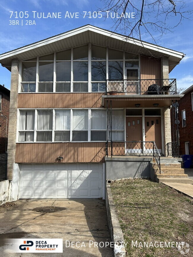 Building Photo - 3 Bedroom 2 Bathroom Apartment