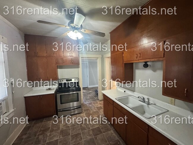 Photo - $725 - 2 bed 1 bath - Single Family