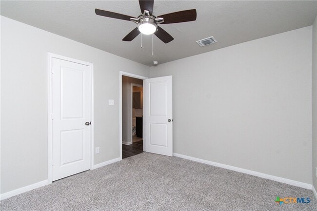 Photo - 8207 Montclair Dr House