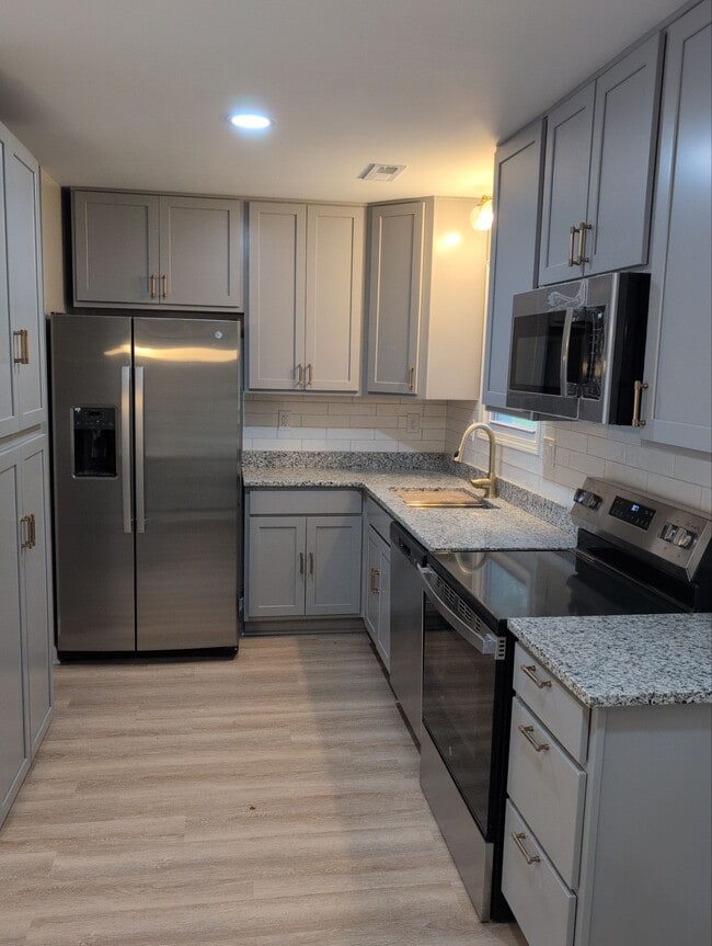 Photo - 3210 Delia Ln NW