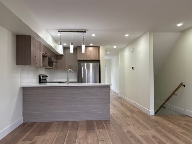 500 Fleming Rd