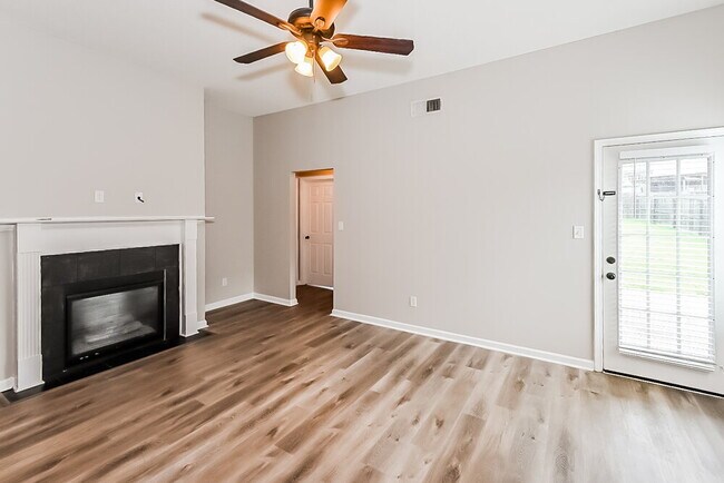 Photo - 356 Vaiden Ridge Dr S