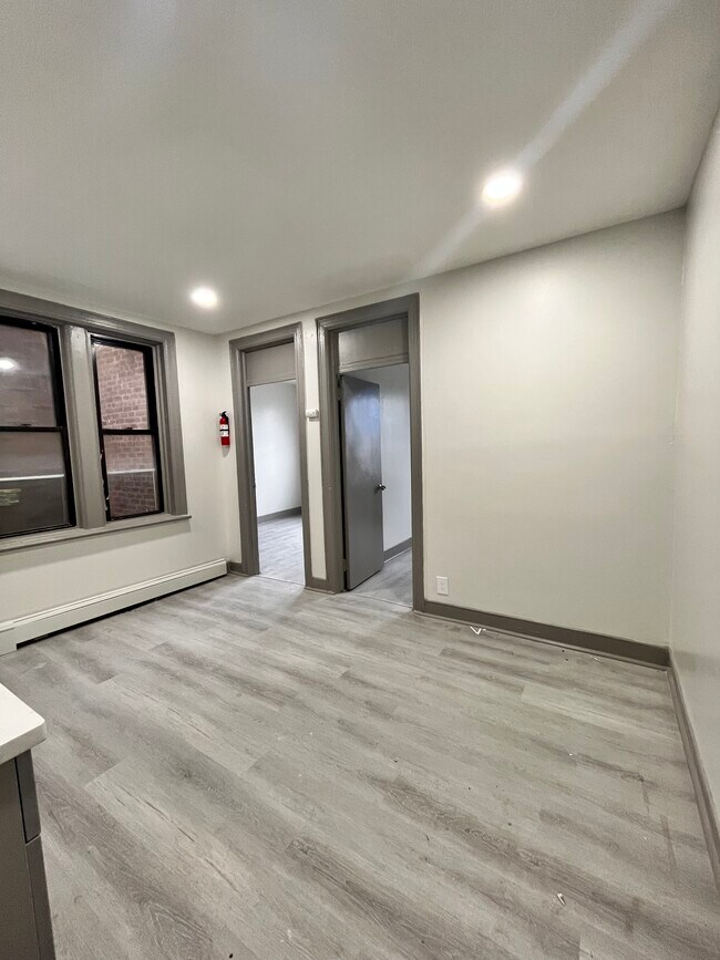 838 Communipaw Ave 1F - 818 Communipaw Ave Unit 1F