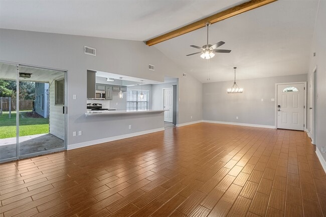 Photo - 210 Pecan Valley Ct
