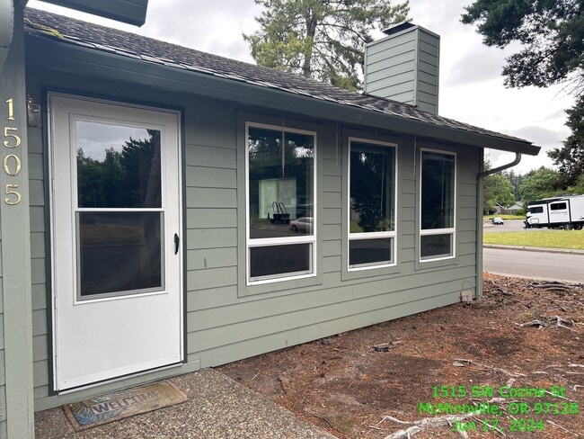 Photo - 1515 SW Cozine St