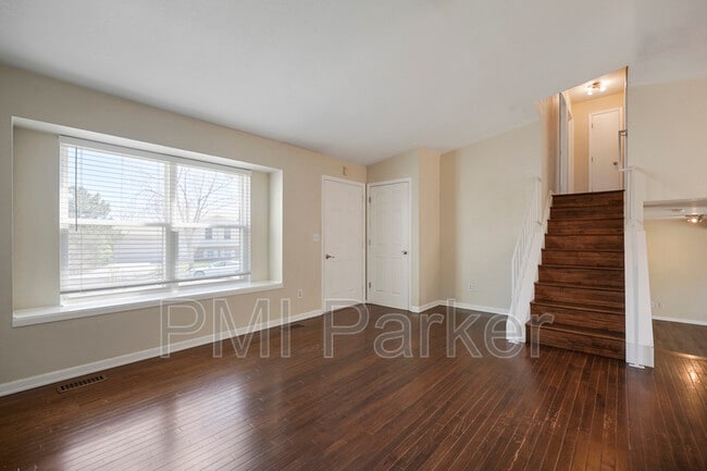 Photo - 8343 Currant Way