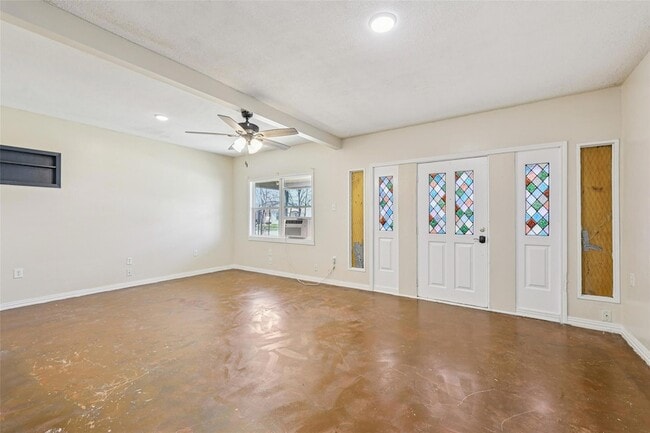 Photo - 620 Barbara Dr