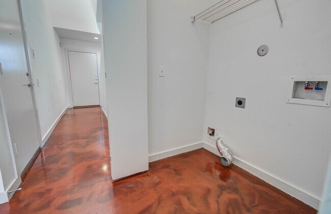 Building Photo - 3210 Yellowstone Park Dr Rental