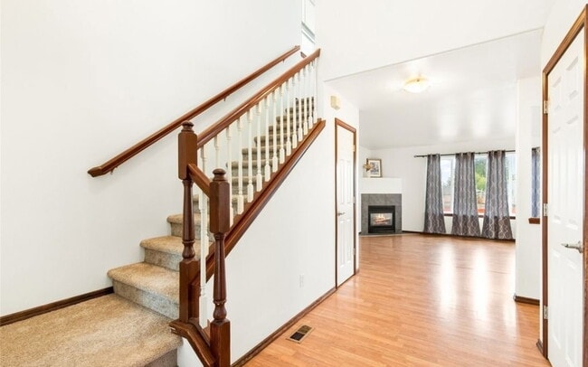 Photo - 9823 31st Ave SE