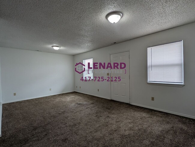 Photo - 2 Bedroom Duplex Ready for Move In!