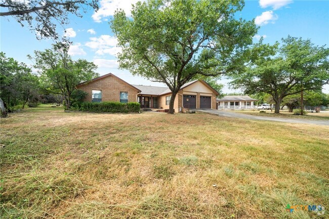 Building Photo - 133 Canteen Canyon Dr Rental