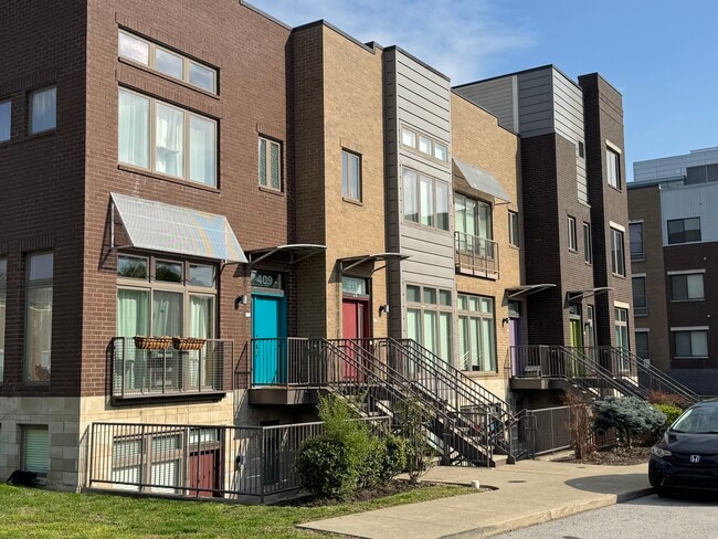 Photo - 413 Hancock Green Pl Unit 101A